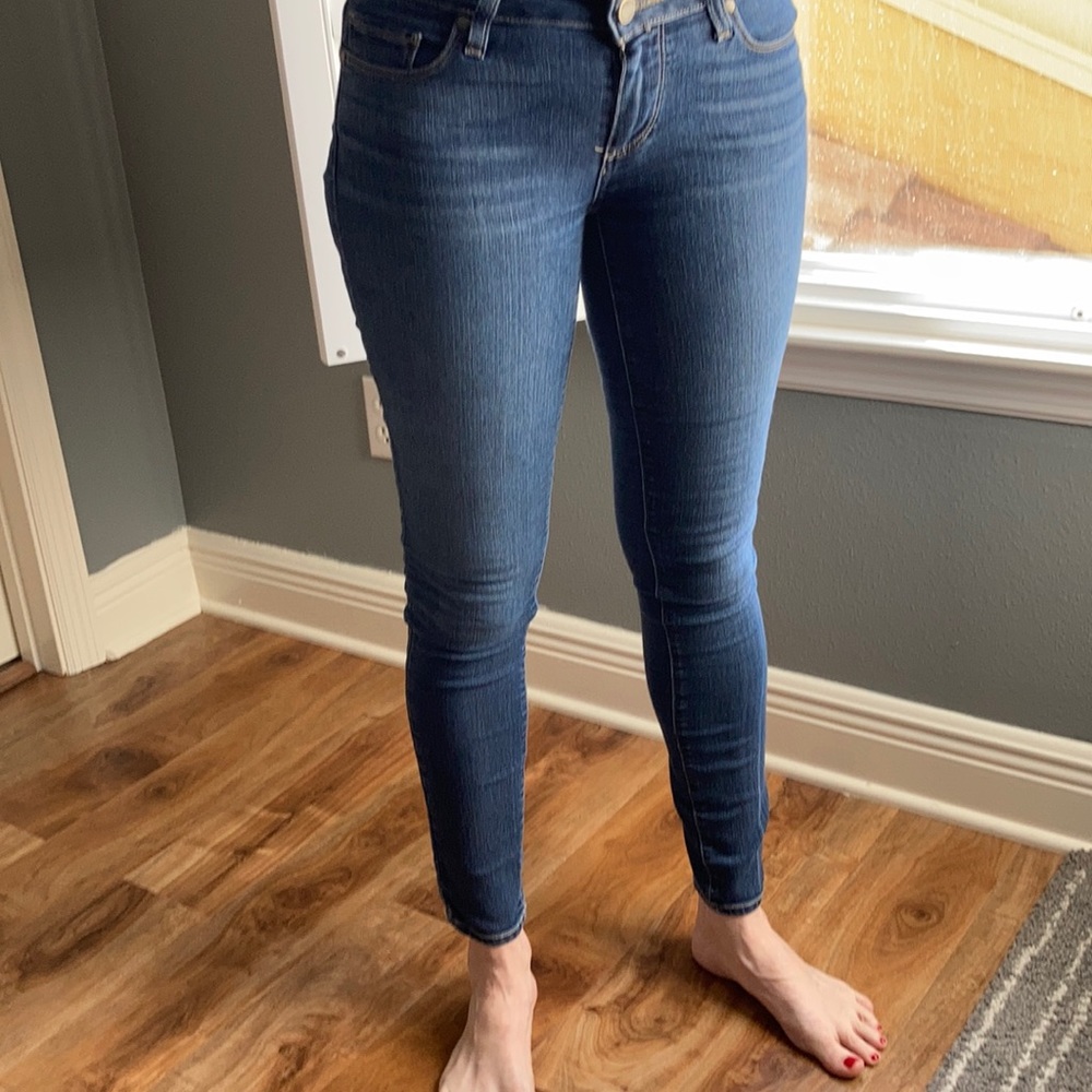 Paige Jeans Verdugo Ultra Skinny size 25